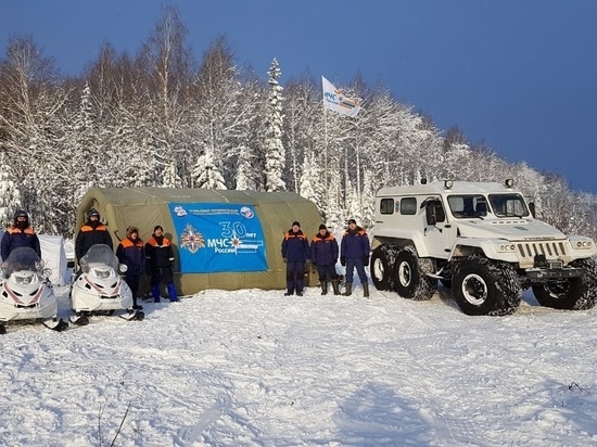 Участники снегоходного марафона «Путь вогула» доехали из Екатеринбурга до Нижнего Тагила