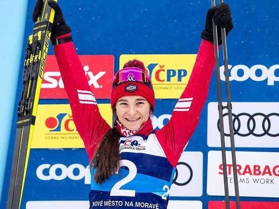 Тверская лыжница Наталья Непряева выиграла спринт на этапе Кубка мира