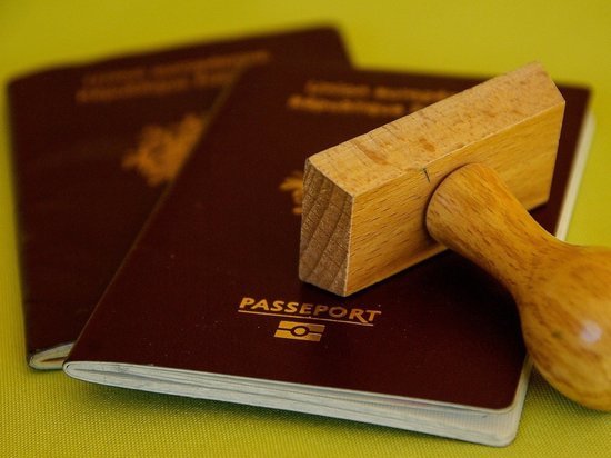 Мошенник узнал паспортные данные тюменской пенсионерки и «втерся» в доверие