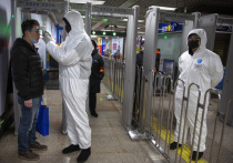В понедельник, 27 января, премьер Госсовета КНР Ли Кэцян прибыл в город Ухань, где произошла первая вспышка инфекции нового типа, для  инспекции и контроля работ по борьбе с эпидемией
