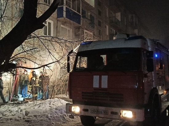 Из-за пожара в подвале пятиэтажки в Канске эвакуировали 40 человек