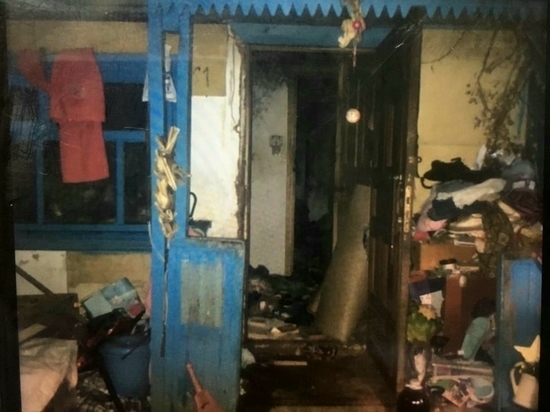 В Хадыженске на пожаре погибла жившая в заброшенном доме женщина