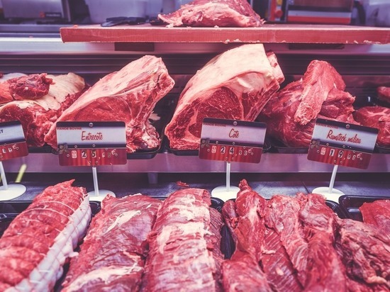 В ЯНАО за год изъяли семь тонн некачественного мяса и 300 литров алкоголя