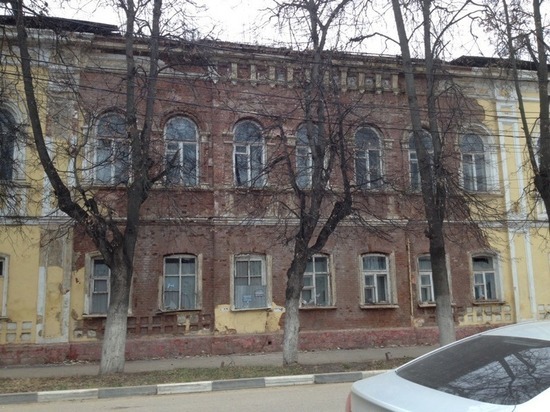 Тульские власти продают Дом губернатора за один рубль