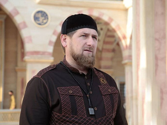Кадыров жестко разнес «политологов» и «экспертов», заговоривших об его отставке