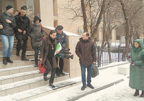 Беспрецедентный процесс по делу 5-летней москвички, которую на первый взгляд благополучные родители отказываются забирать домой из перинатального медицинского центра (ПМЦ), начался во вторник, 28 января, в Пресненском районном суде