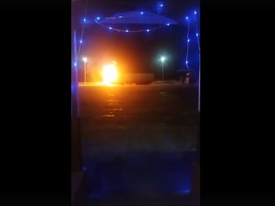 Фура сгорела возле кафе «Багульник» под Чернышевском