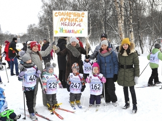 Юные жители Североморска приняли участие в лыжных гонках