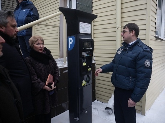 Парковки на Красном проспекте в Новосибирске станут платными
