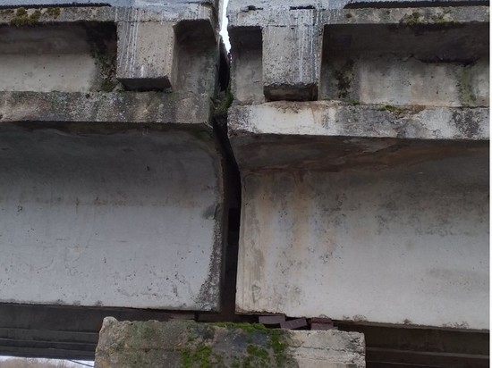Жители усвятской деревни: Если мост рухнет, мы будем отрезаны от мира