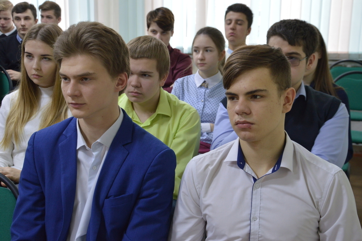 Пермь школа 6 выпускники. Школа номер 22 Брянск ученики. Школа 34 брянск