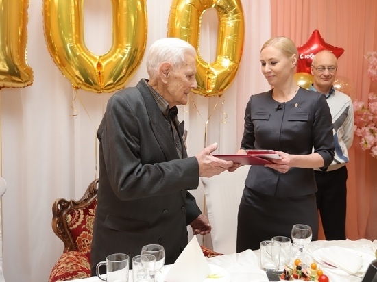 Путин поздравил рязанского ветерана ВОВ со 100-летием