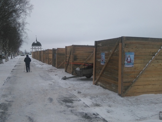 Навстречу «Гиперборее»: петрозаводскую набережную покрывают искусственным снегом