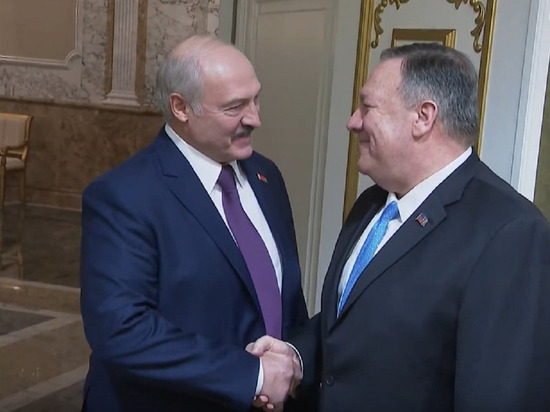 США пообещали Лукашенко обеспечить Белоруссию нефтью на 100%
