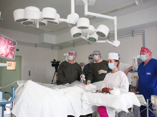 Операцию по новой методике провели в Псковской областной больнице