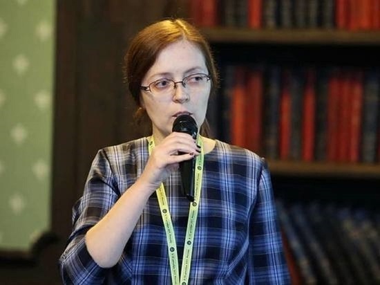 Арест денег на счетах матери краснодарской активистки Яны Антоновой продлили