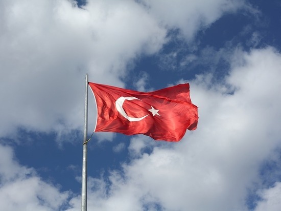 В Турции заявили о шести погибших при обстреле в Сирии военных