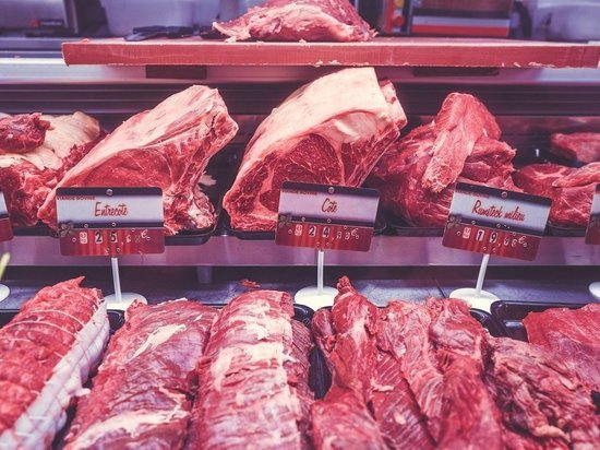 В Кирове торговали просроченным мясом