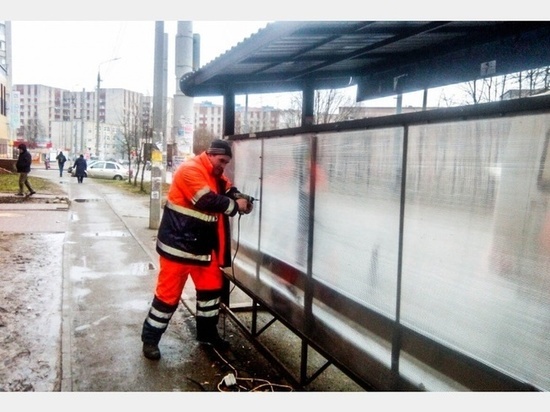 В Смоленске отремонтировали 14 остановок общественного транспорта
