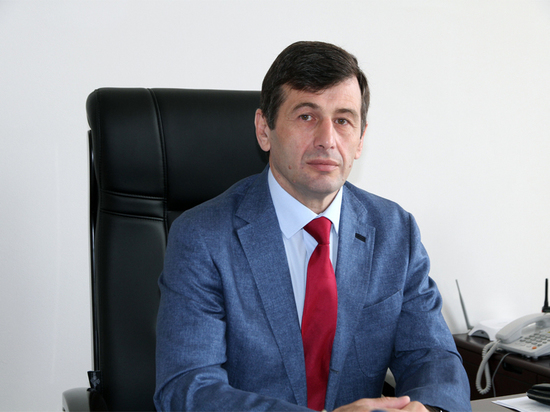 Главой минобразования Чечни назначен Идрис Байсултанов