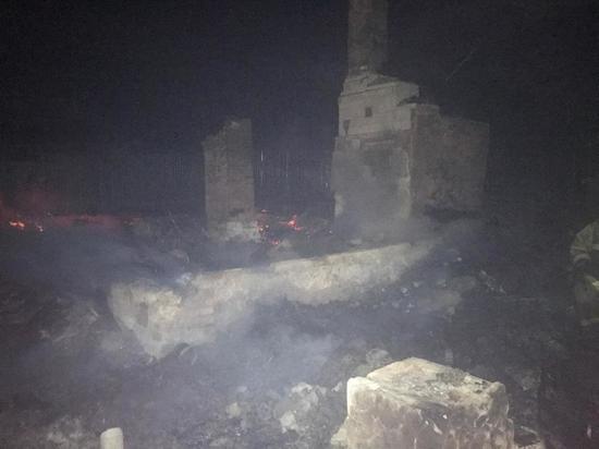 СК проверяет факт гибели 18-летнего парня на пожаре под Калугой