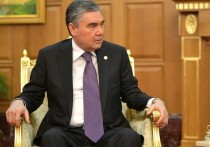 С 1 февраля 2020 года власти Туркмении запретили мужчинам старше 40 лет, работающим в государственных и бюджетных учреждениях, красить седые волосы в черный цвет