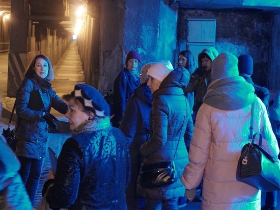 Кто и зачем гуляет по тоннелю под Новокузнецком