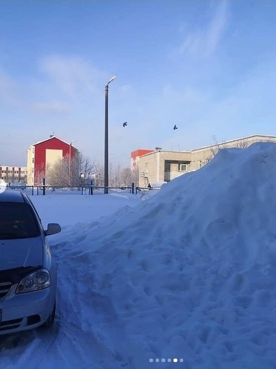 Глава Ноябрьска проверил качество уборки снега в городе