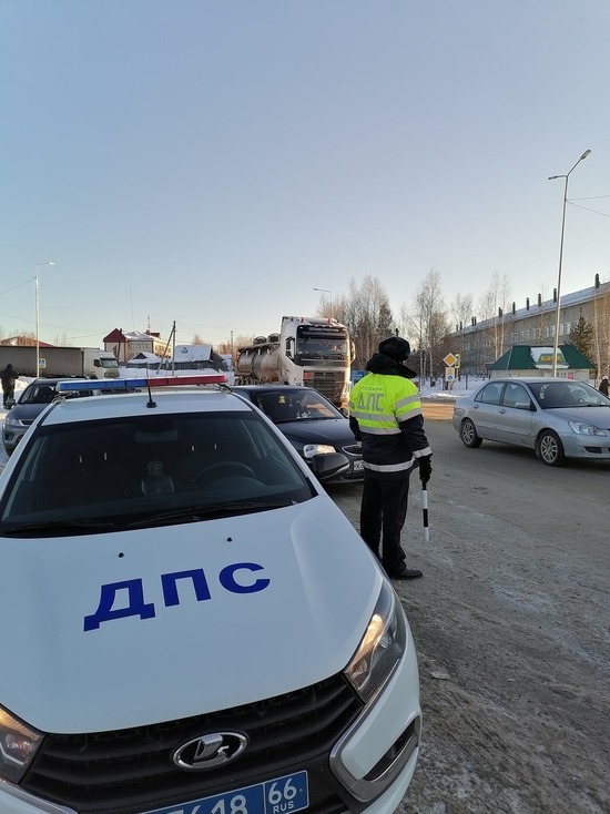 ГИБДД предупреждает свердловчан о сплошных проверках в выходные