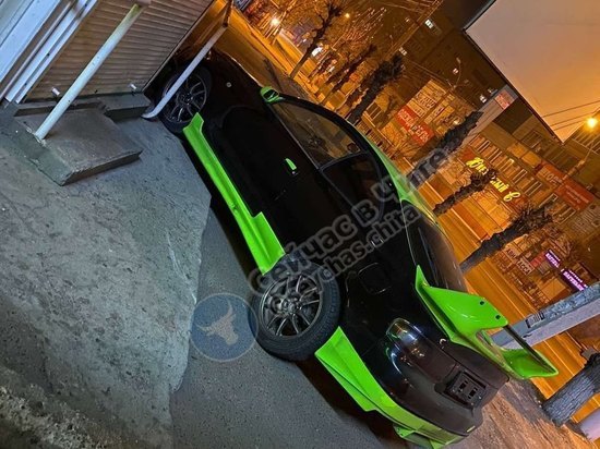 Читинец за рулем Toyota протаранил киоск в центре города