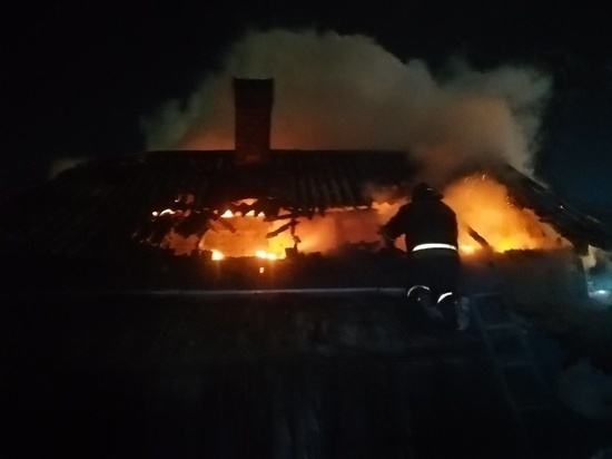 Дача сгорела дотла в калужской деревне