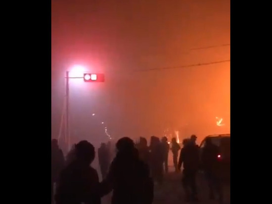 Участники массовой драки в Казахстане сожгли 30 домов