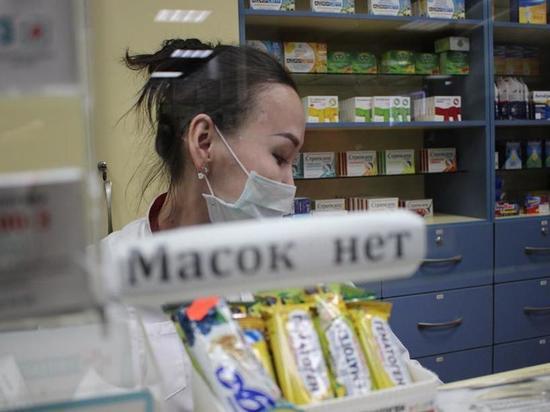 Удивительное рядом: костромичи пачками скупают в аптеках противовирусные маски, но их не носят
