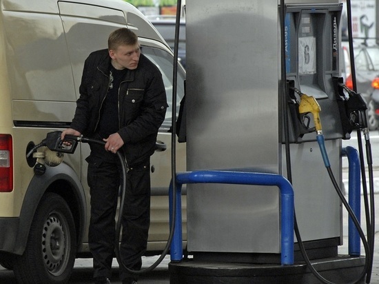 Составлен рейтинг регионов России по доступности бензина