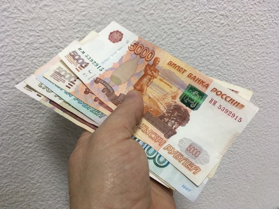 Саратовец обманул питерского пенсионера, использовав "Билеты Банка приколов"
