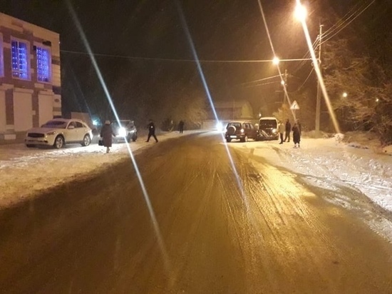 В Тверской области из-за снегопада и летней резины столкнулись три машины