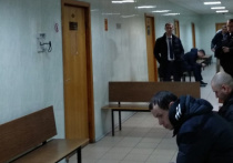 Александр Сапожников, потерпевший по делу Виктора Свиридова, покончившего с собой среду в Чертановском суде, заявил, что не присутствовал на вынесении приговора своему обидчику