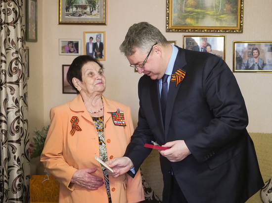 Первые на Ставрополье медали к 75-летию Великой Победы вручил губернатор