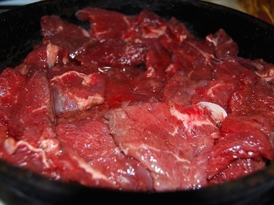 В Кинешме мужчина успел съесть до ареста все десять килограммов украденного им мяса
