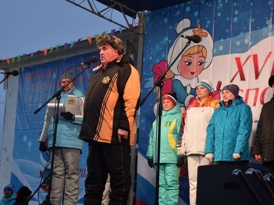 Губернатор Сергей Ситников открыл зимние спортивные игры в Островском районе