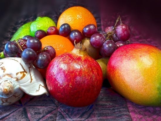 Как убрать холестерин: врачи-диетологи рекомендуют есть эти фрукты