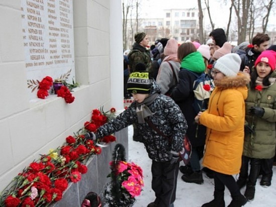 В Иванове прошла акция в память о воинах-интернационалистах