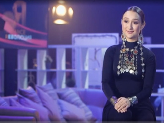 Дочь Роберта Юлдашева показала необычный башкирский танец на шоу «Dance Революция»
