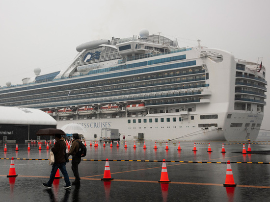 Россиянка заразилась коронавирусом на лайнере в Японии