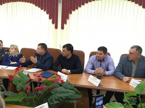 Саратовские перевозчики пожаловались на Саратовские перевозчики пожаловались на