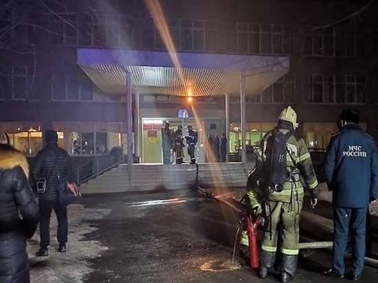 В ростовском лицее произошел пожар