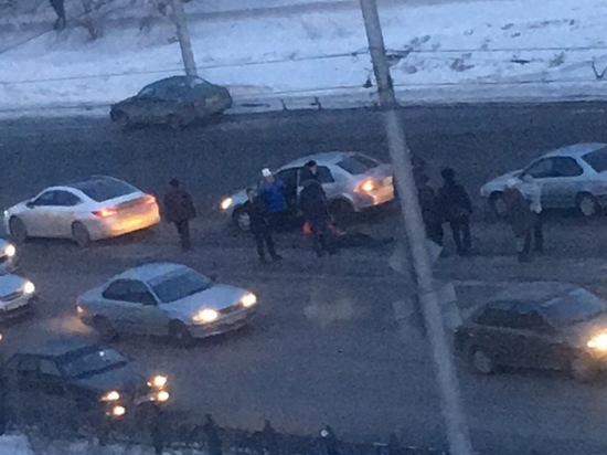 13-летний ребёнок попал под машину в Новокузнецке