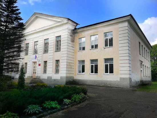 Инцидент с дракой в Лавровской гимназии проверит комитет по образованию