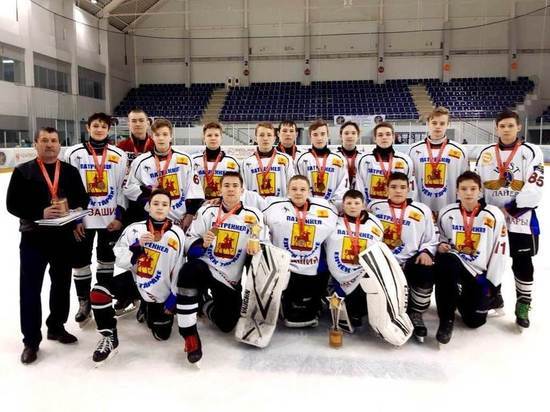 Чувашские хоккеисты стали победителями Всероссийских соревнований «Золотая шайба»