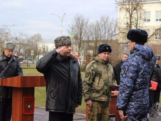 Шестьсот спецмероприятий провели за год ОМОН и СОБР в Пскове и области